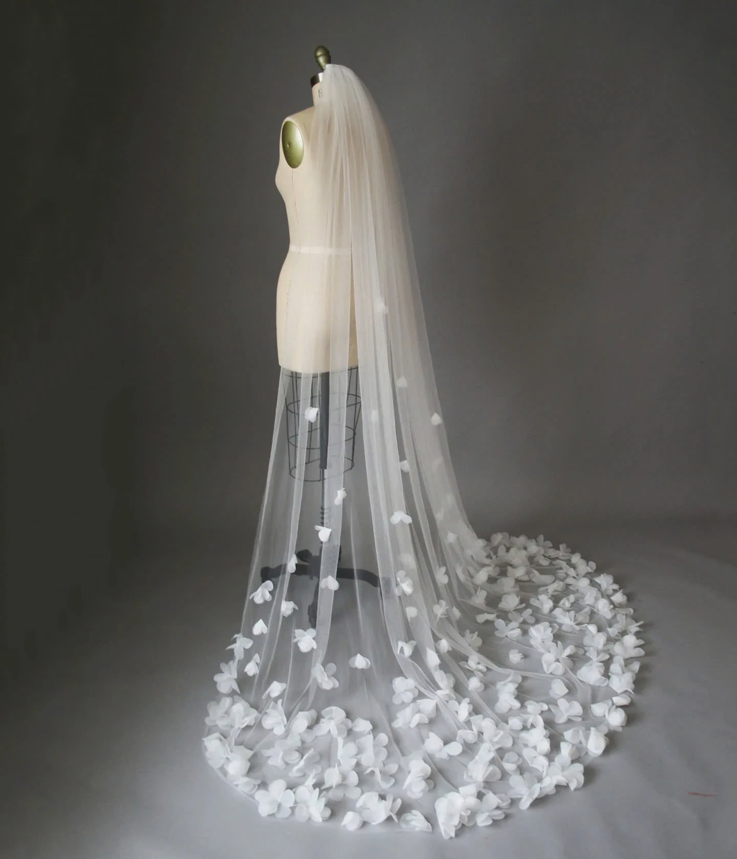 Свадебная вуаль на заказ, великолепная кружевная ткань, тюль с 3D цветами, кружевная ткань для свадебного цветочного платья, свадебная вуаль, Кружевная аппликация