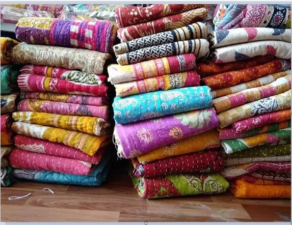 Handmade Cotton Quilt Hot Selling Gudri Twin Bedspread Indian Theme Design  Reversible Vintage Throw Durable Bedsheet Wholesale