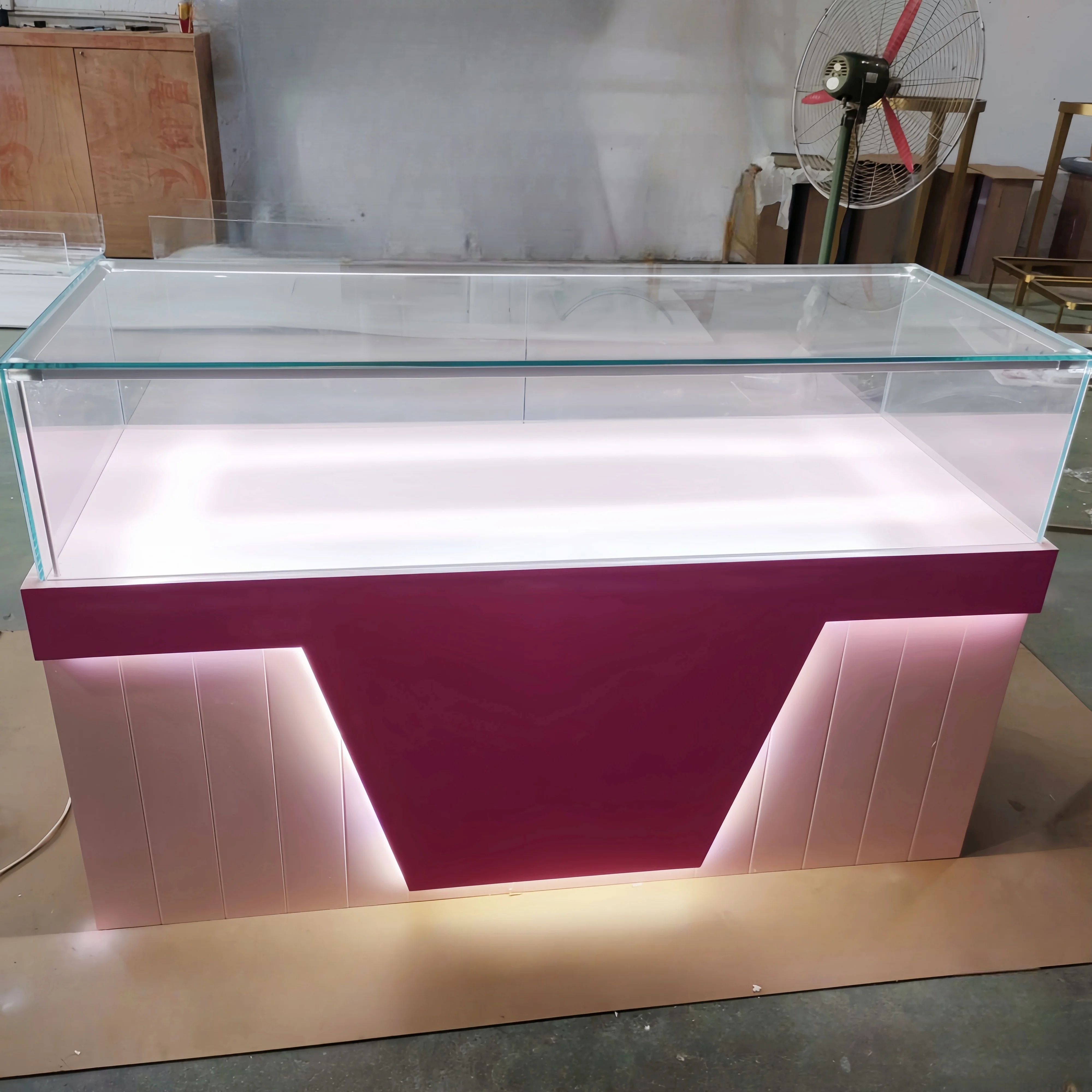 Luxury diamond watch jewelry shop showcase Wood custom logo jewellery display cabinet with led lights for Jewelry store design