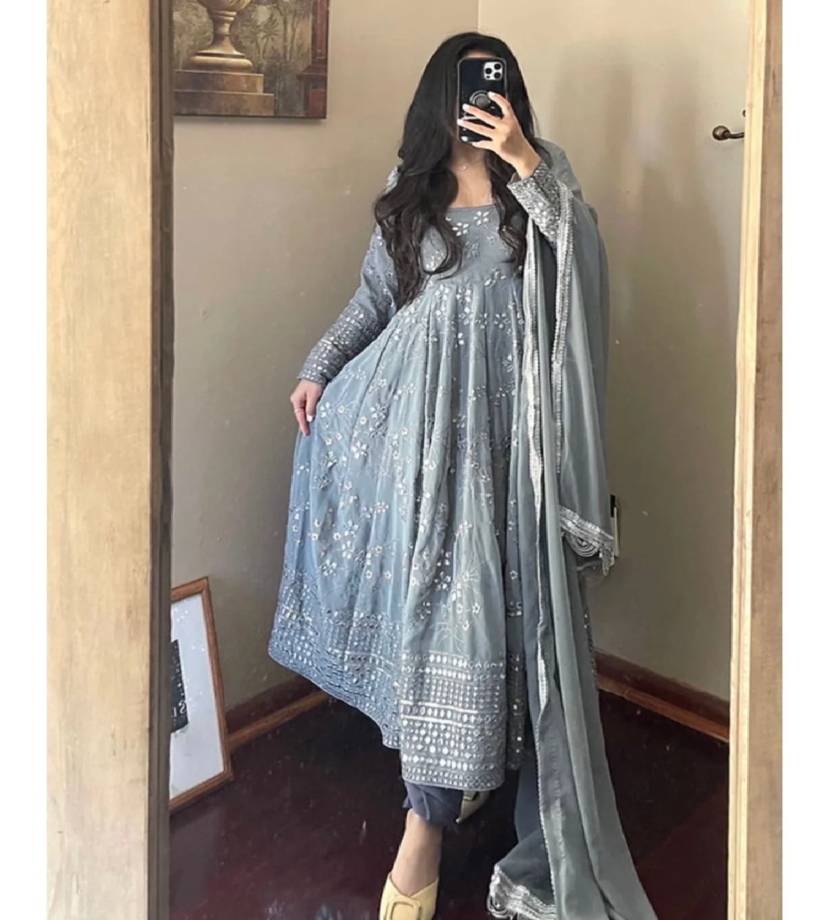 Best Quality Gown Style Indian Dress Heavy  Anarkali Salwar Kameez Long Anarkali Wedding Salwar Suits At Wholesale Price