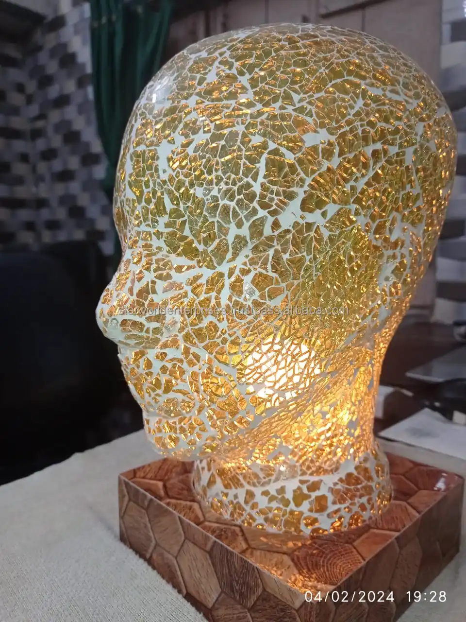 Man face quality mosaic glass table lamp Colorful Moroccan Bedside Stained Glass Lamp Turkish Swan Neck Mosaic Table Lamp