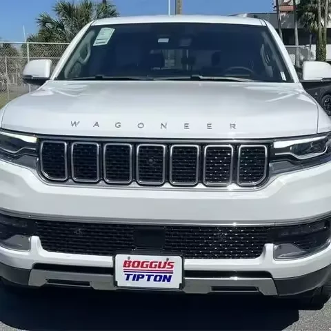 Чистый 2021 джип Wagoneer