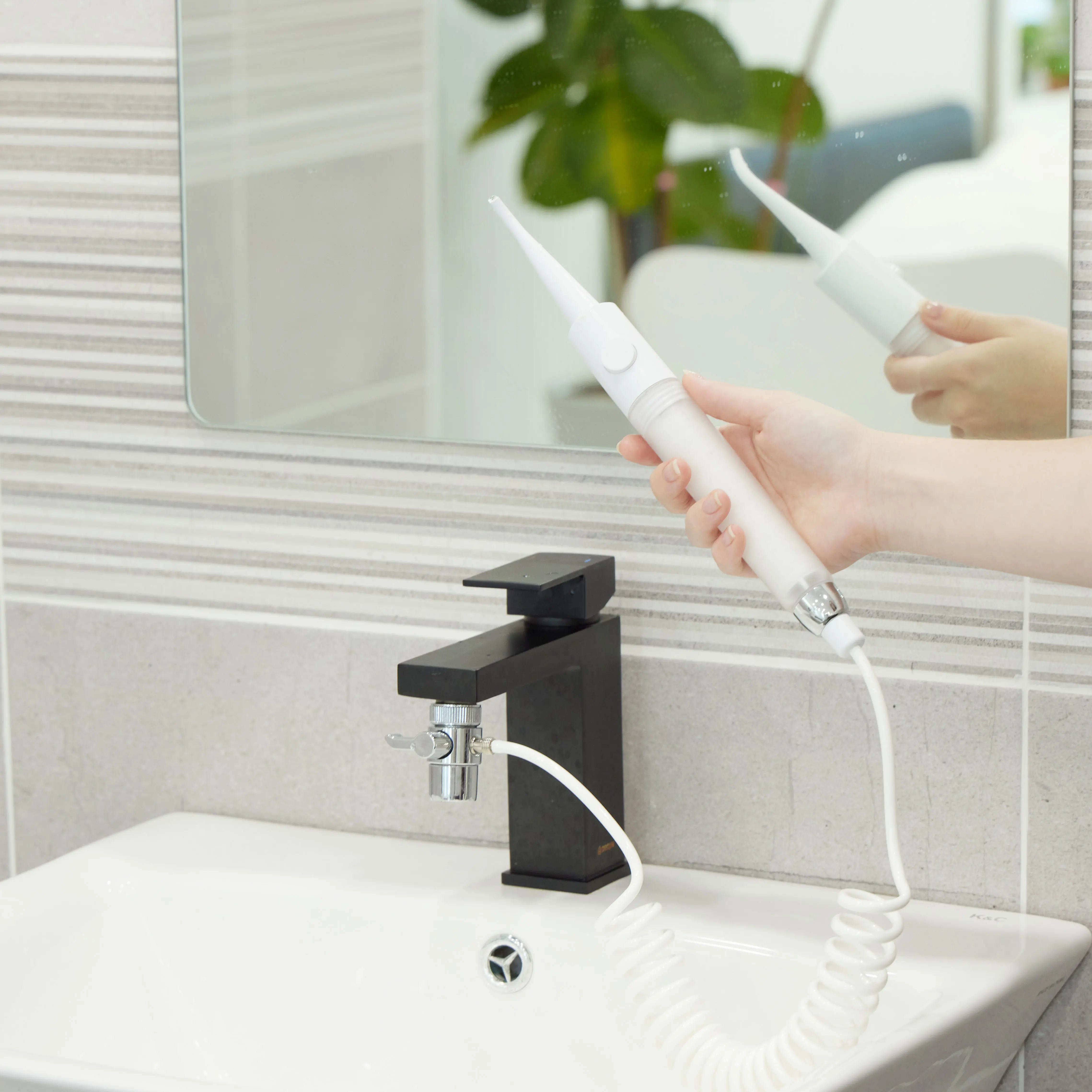 New Design High Quality no power needed Filtered oral irrigator water dental floss
