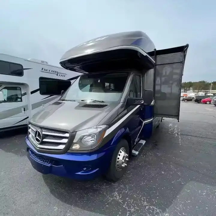 2019 распродажа роскошный автофургон из древесного дерева внедорожный автоприцеп гибридный RV с койками низкая цена