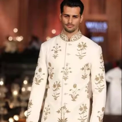 All Size Traditional Silk Wedding Kurta For Groom Designer Sherwani Collection For Men Designer Servani For Boys 2023 Wholesale