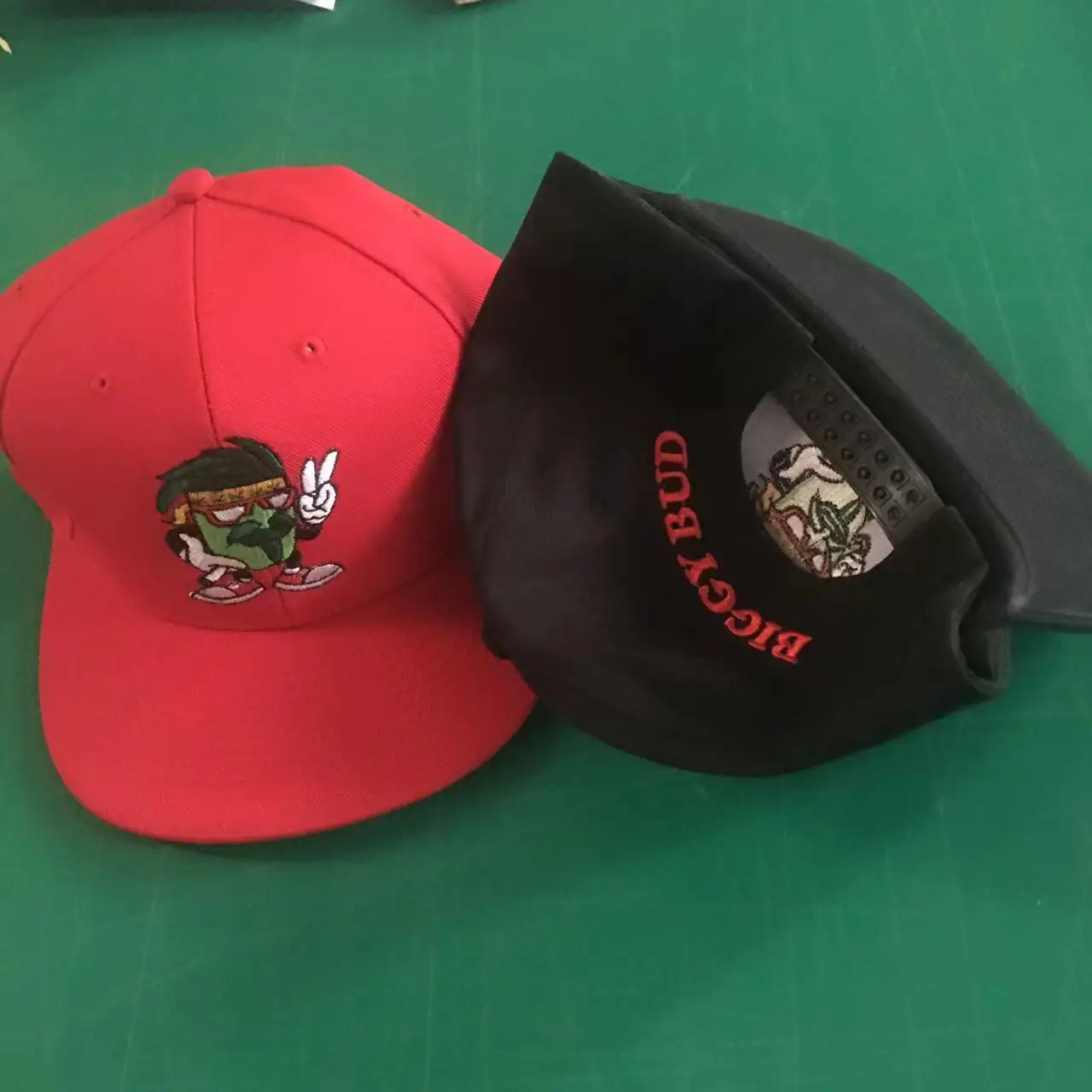 High quality manufacture 100% acrylic snapback caps