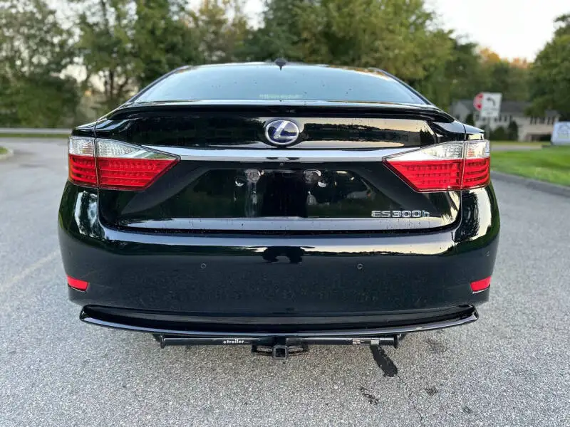 wholesale price used cheap cars for sale 2013 Lexus ES 300h 4dr Sedan Audio Controls on Steering Wheel Bluetooth