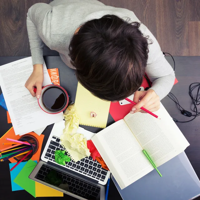 Написание текста продавца в социальных сетях для России, копирайт