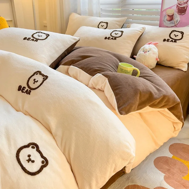Bedding Sets Embroidery Designs For Winter Milk Velvet Warm Four-Pieces Set Towel Embroidery Craft Warm Double Bed Coral Velvet