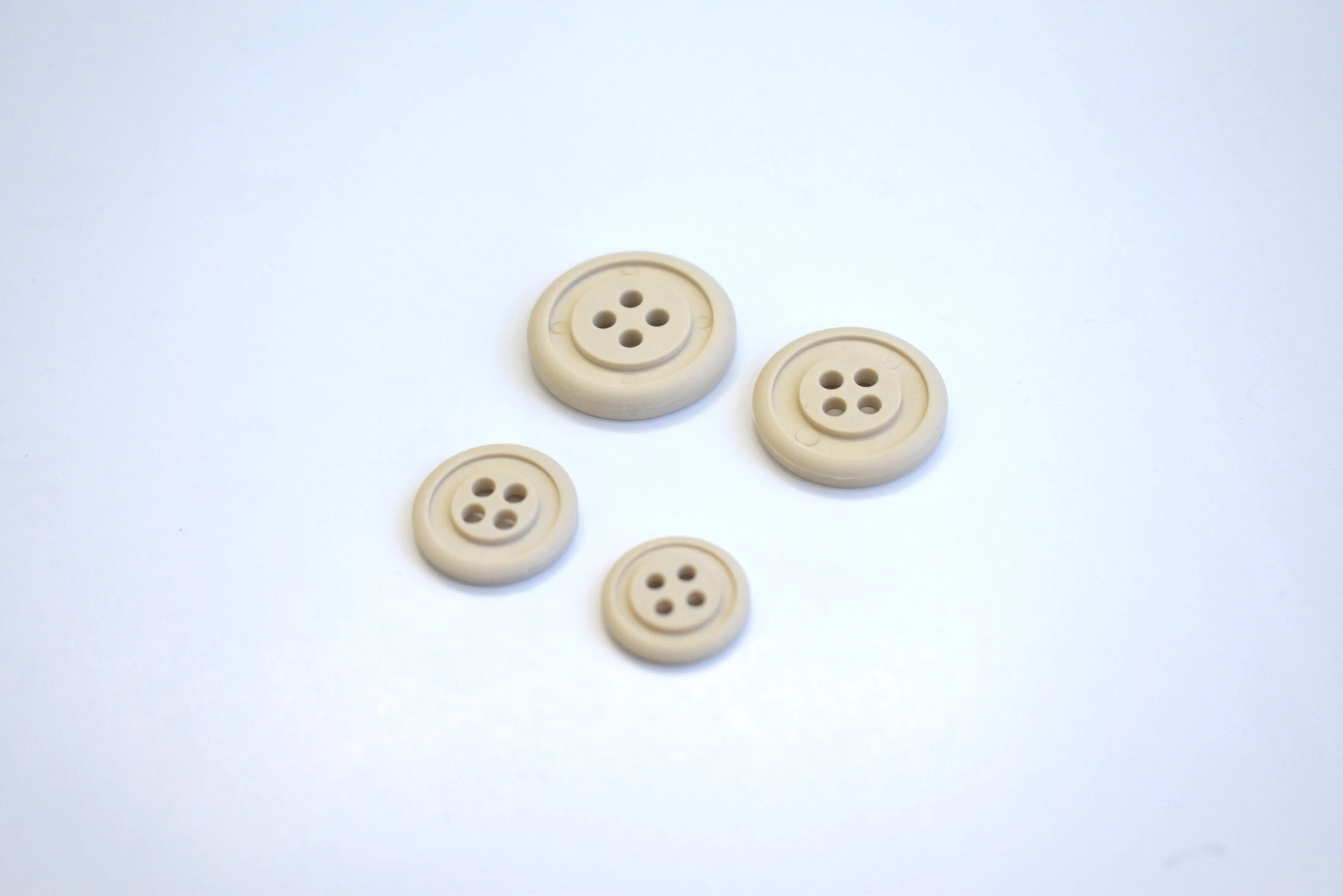 Eco Friendly Sewing 4 Holes Recycled Paper Mapka Reborn Used For T-shirt Clothes Garment Accessories Button