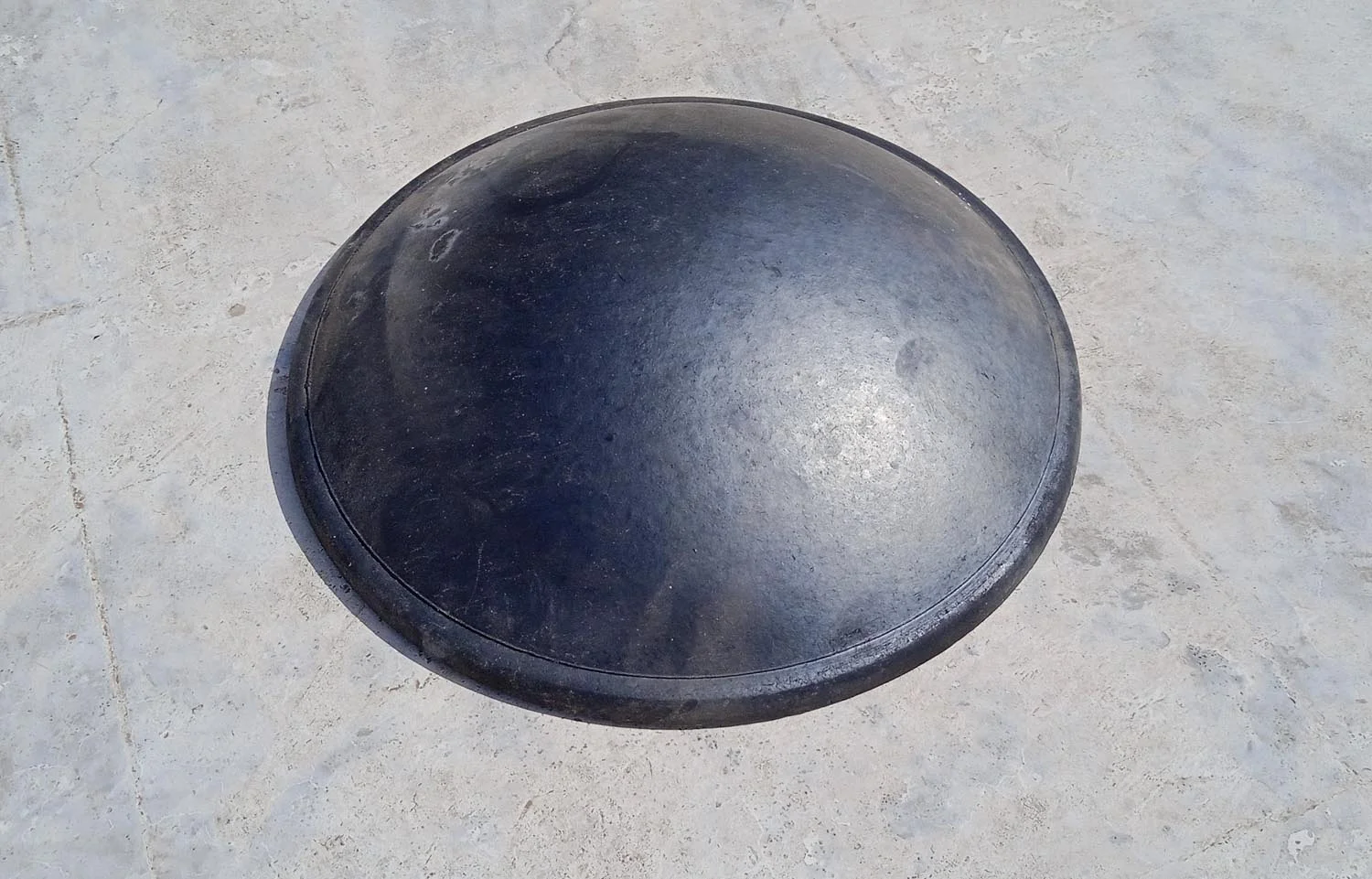 Black natural terracotta clay roti tawa plate pan for cooking frying and roasting with glossy and smooth finished Indian Pottery