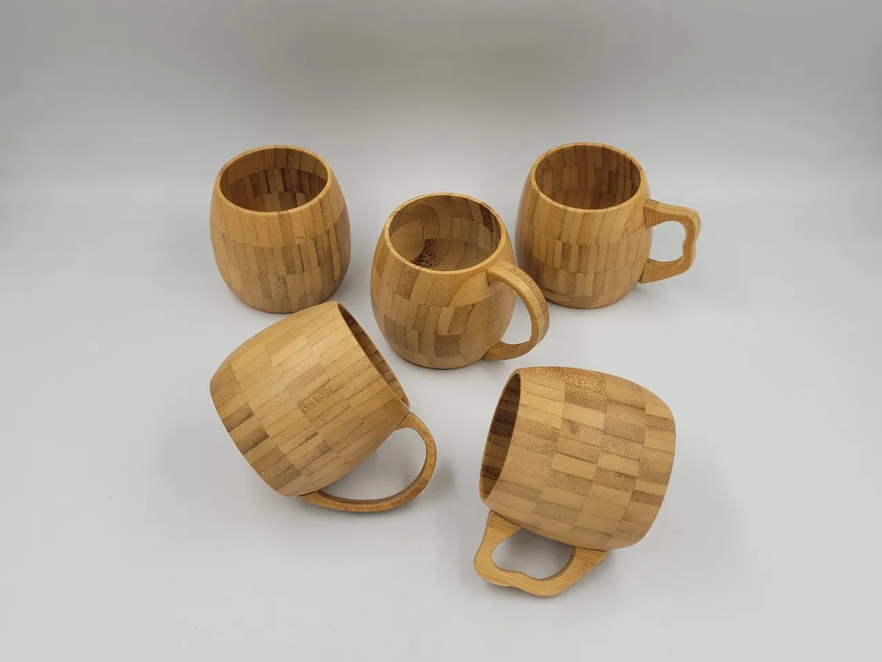 Bamboo cup with handle