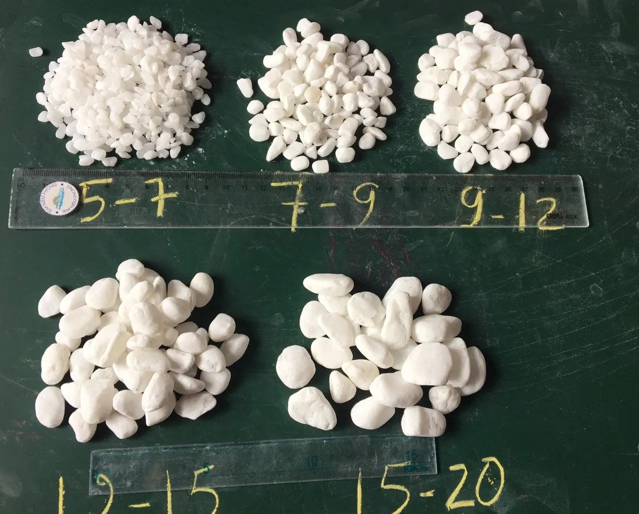 Wholesale Construction & Real Estate Accessory Chip Pebble Stone Vietnam Snow White Crushed Pebble
