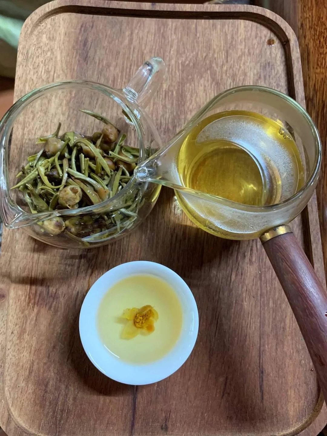 Storage Organic OEM/ODM Cheap Life Package Customize Good Price wholesale tea Black Tea Green Bee From Vietnam