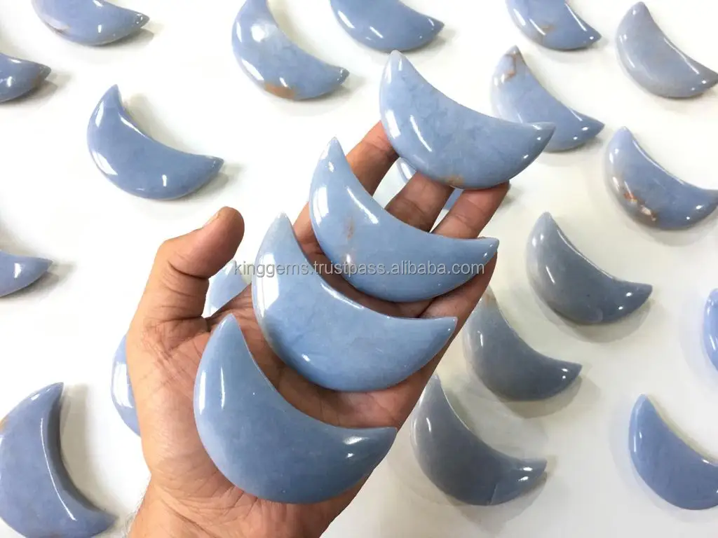 TOP SELLING WHOLESALE NATURAL CRYSTAL ANGELITE CRESCENT MOON SHAPE CRYSTAL CARVING FOR REIKI HEALING HOMEDECOR GIFT STONE