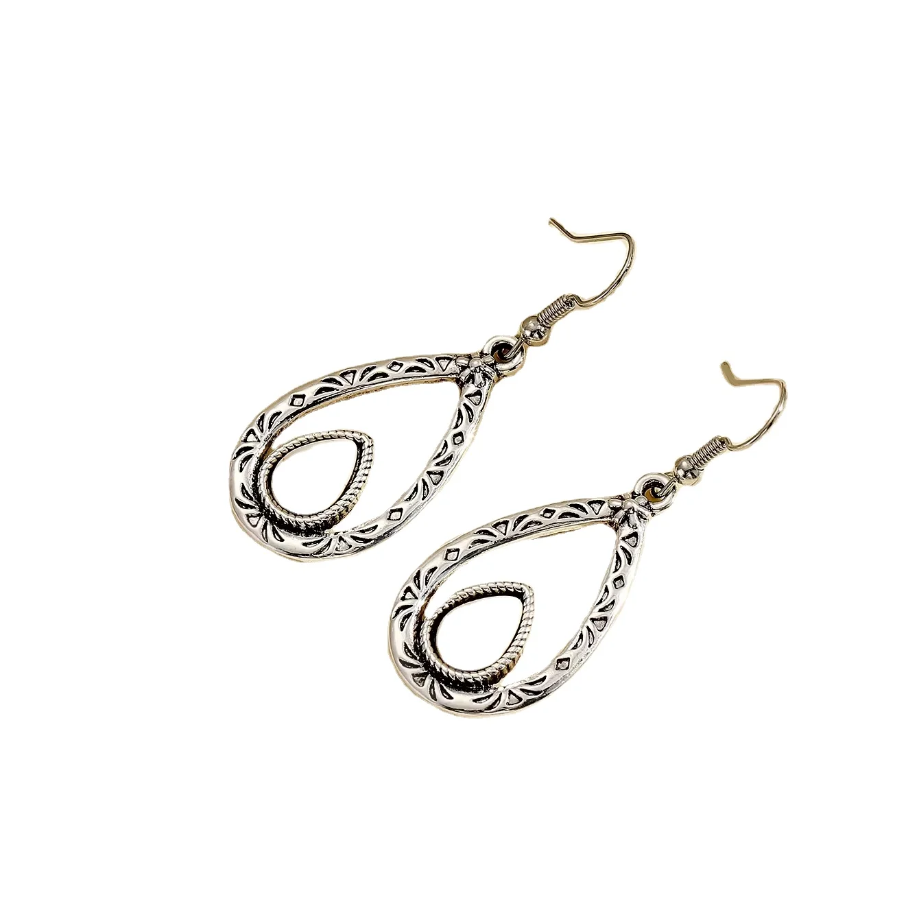 Elegant Texture Design 925 Sterling Silver Fashion Jewelry Earrings Featuring Rainbow Stone Gem & Rainbow Color