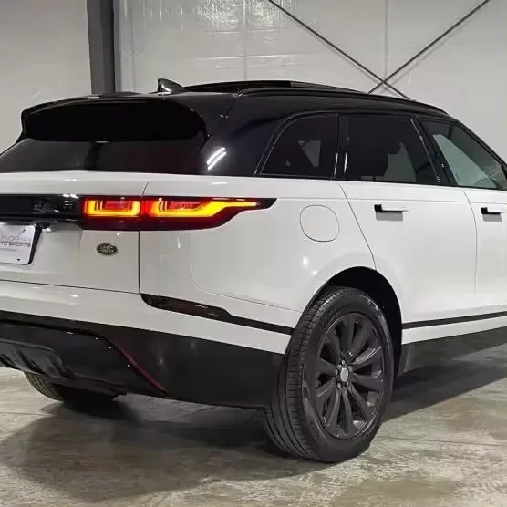 Хорошо используемый 2018 Land Rover Range Velar