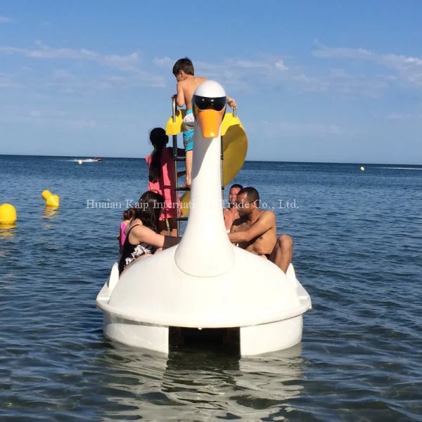 Swan Pedalo Pedal Boat Flamingo Pedalo Pedal Boat for Annual Hire Flamingo paddle boat with slide for sale
