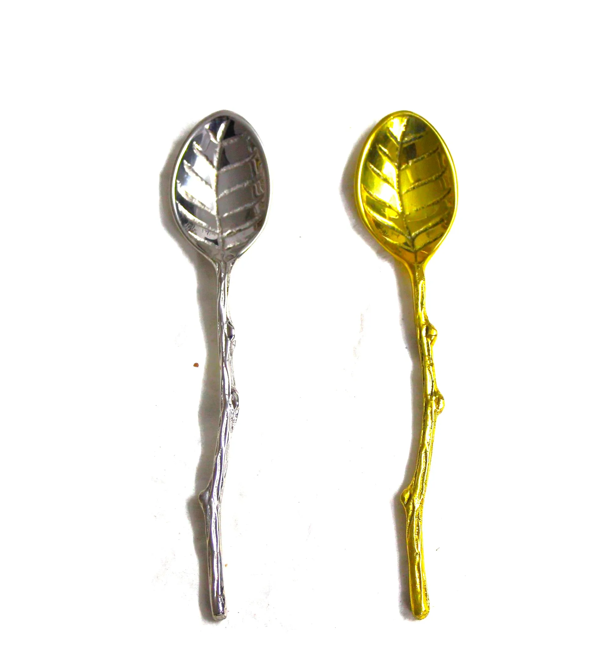Silver And Golden Colored High Quality Baby Spoon Set With Leaves Design And Attractive Look Baby Spoons