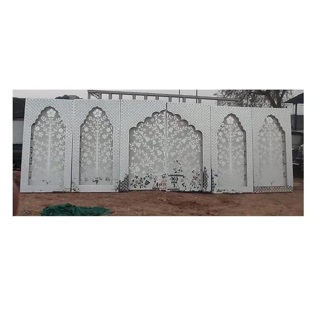 very good looking wedding stage its made of fiber material with pillers and panels for wedding decoration