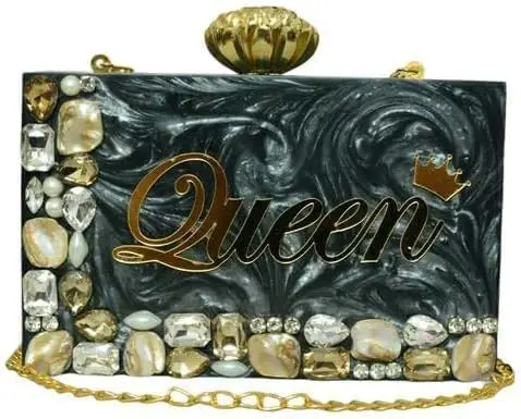 Женский клатч из смолы