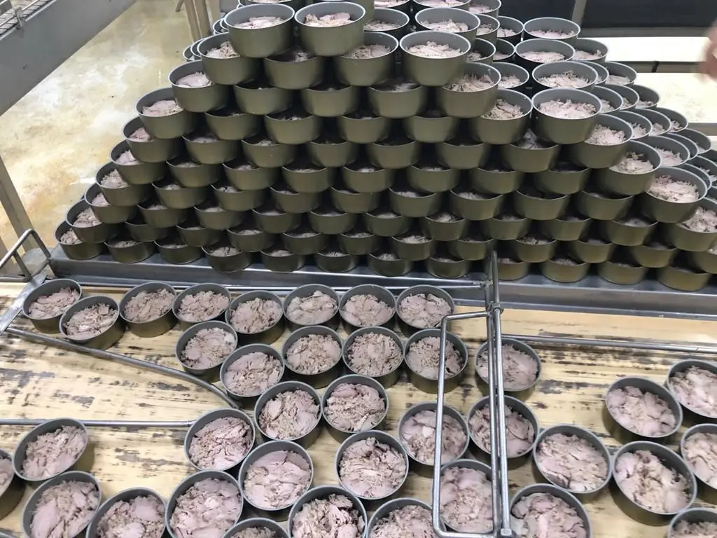 Best price high quality of canned tuna in soya oil with body part 150g/105g for wholesale OEM