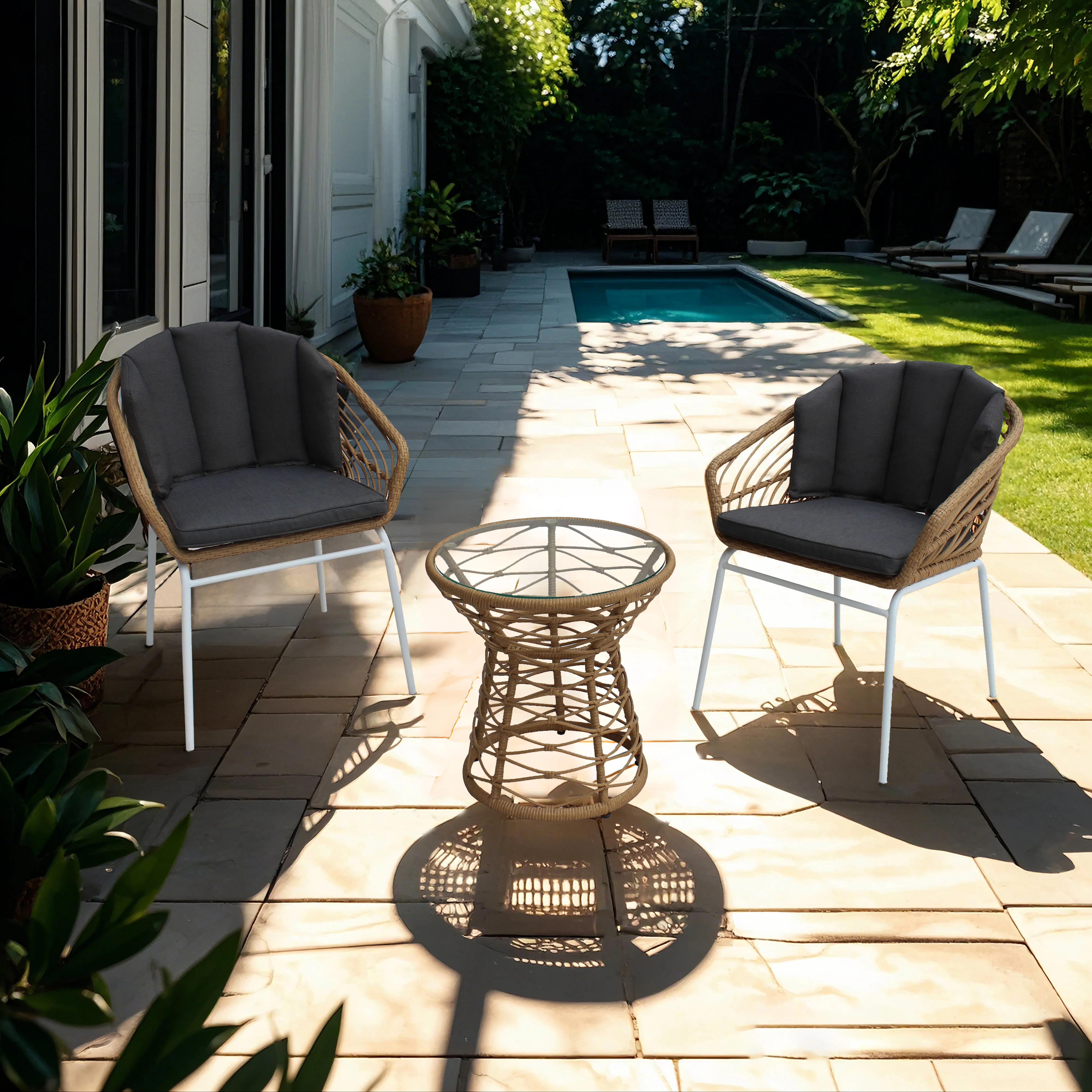 Luxurious Outdoor Garden Patio Furniture Set Modern Design Style Table and Chair