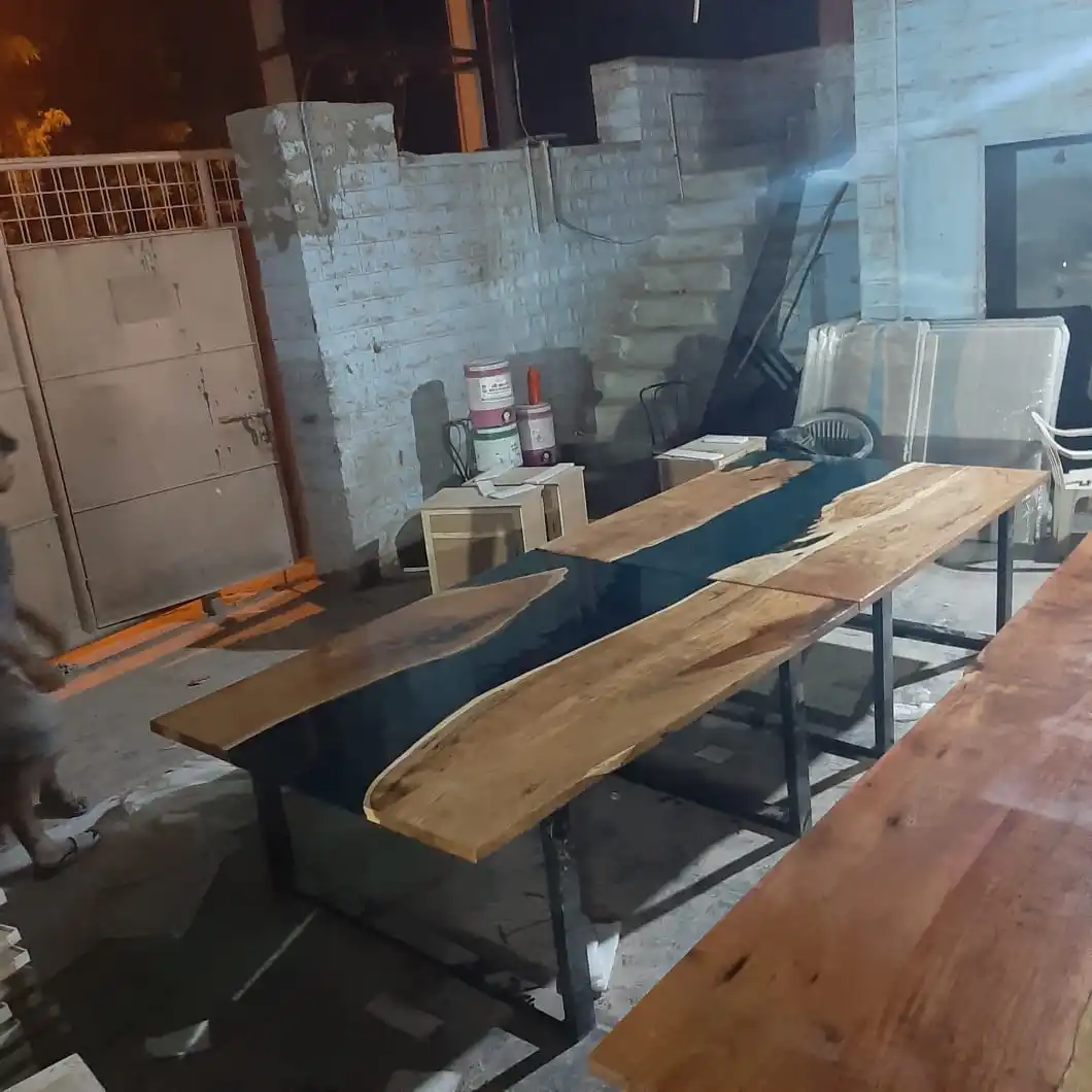 Epoxy_confrance_tabke (1)