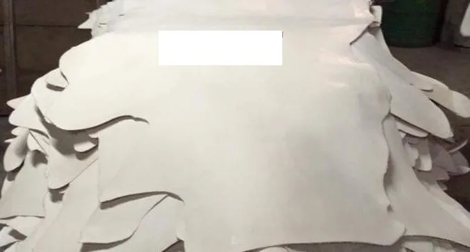 OEM Service Full Vegetable Cow Crust Leather  Italian Style Vegetable Tanned Leather For Carving Upper Leather Material Genuine