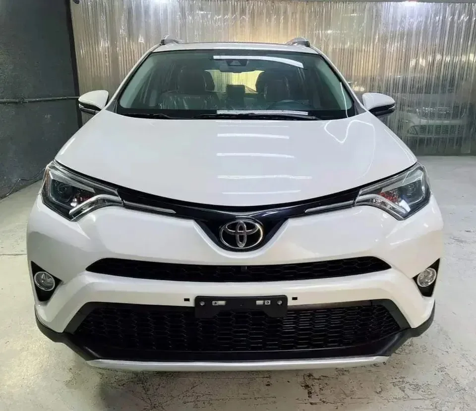 Wholesale Price Fairly Used Toyota RAV4 All Model And Type Available / RAV 4 Cars For Sale