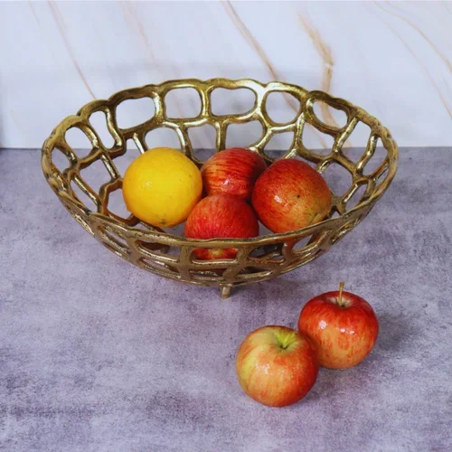 Trendy Decor Aluminum Metal Basket Tableware Food Storage Basket For Home Decor Copper Antique Finishing Fruits Basket