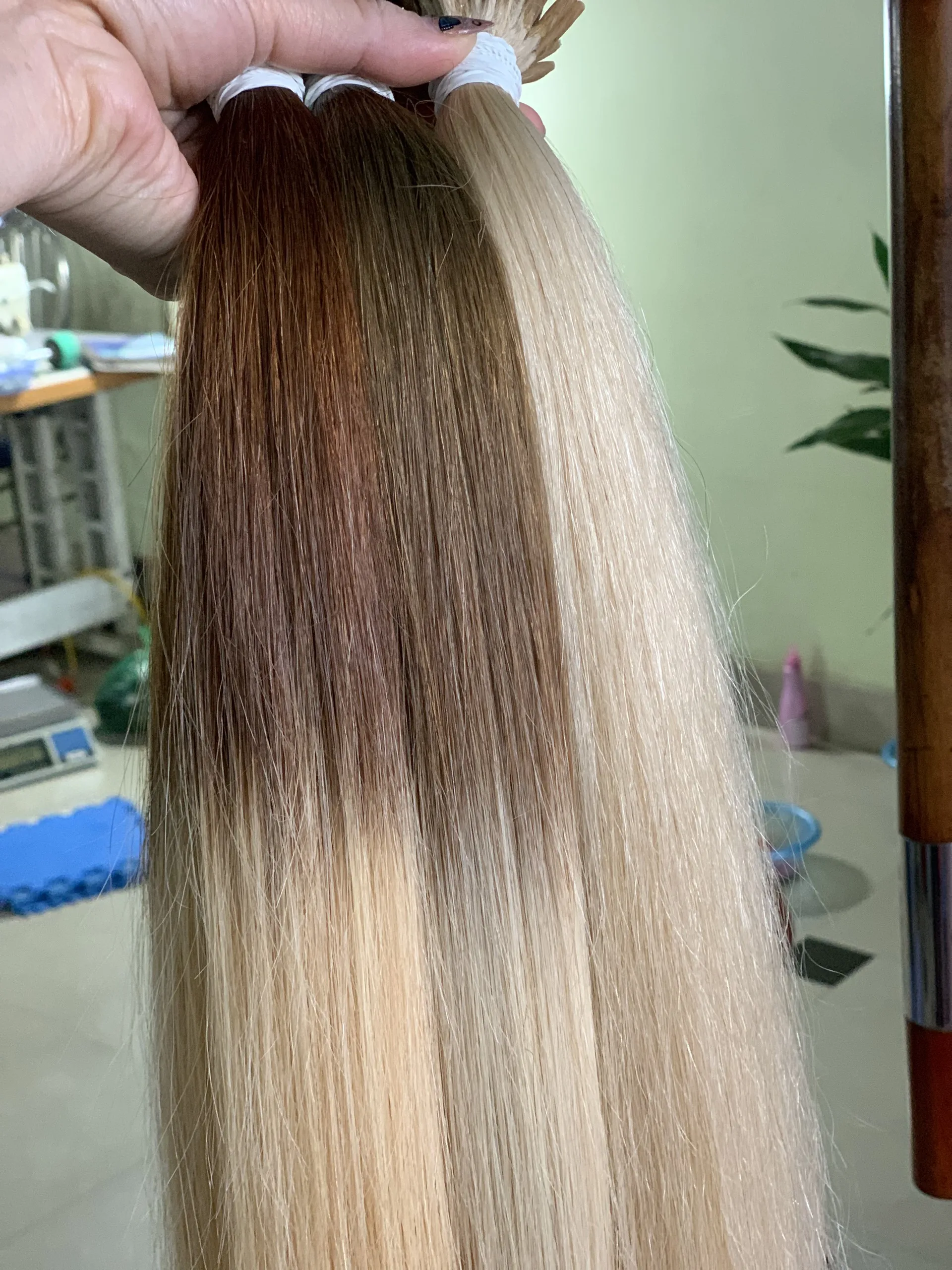 Factory Price Manufacturer Supplier Vietnamese Keratin Glue Bond I tip Hair Extension Remy Human Hair Bulk