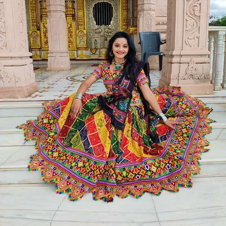 Indian Traditional Festive Season 2022 Navratri Special Pure Cotton Bandhani Print Mirror Work Chaniya Choli For women Dandiya