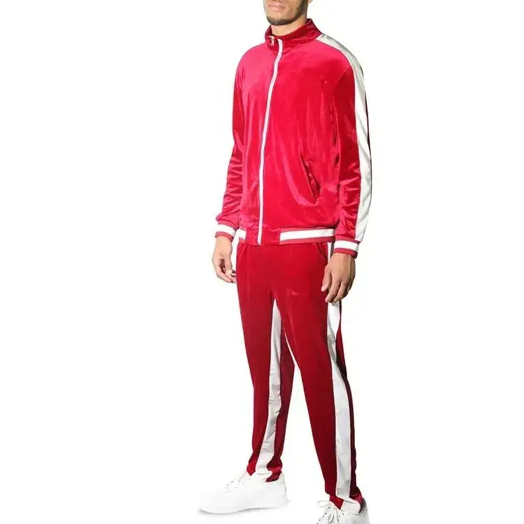 Спортивный спортивный костюм из двух частей