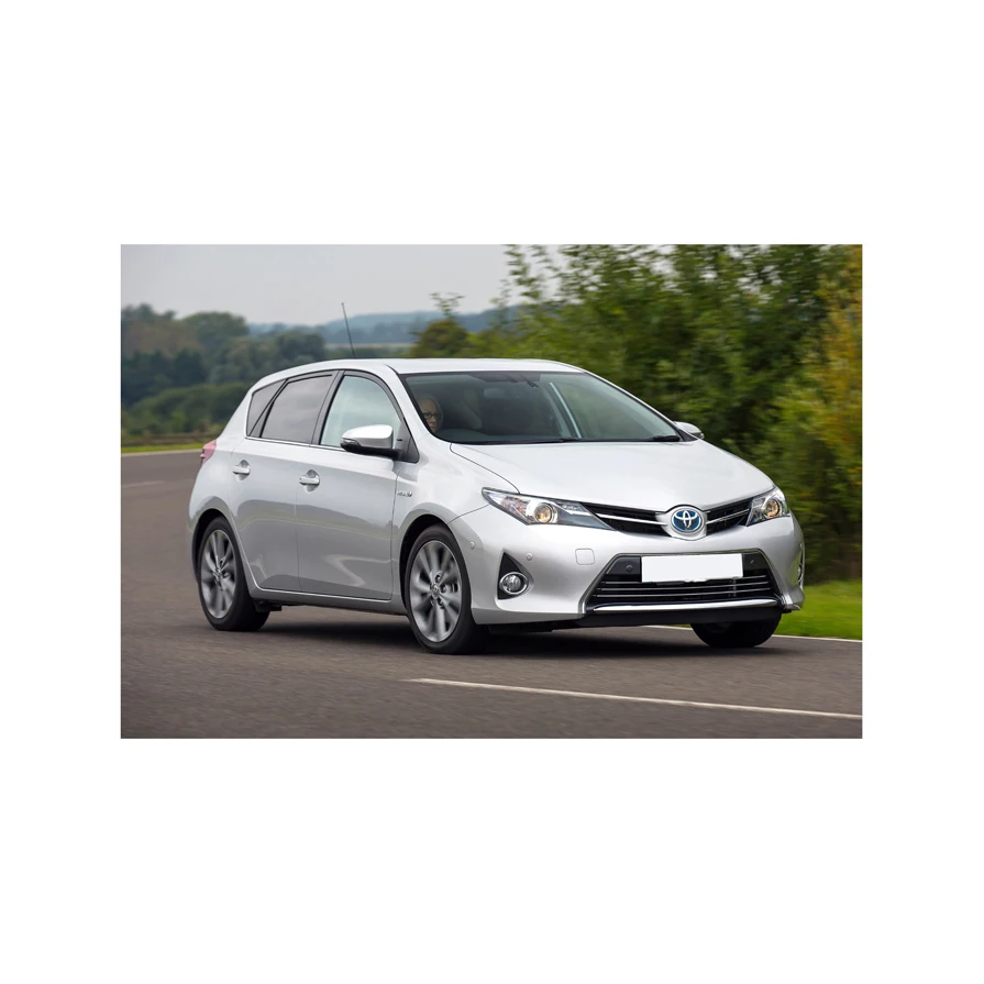Toyotai Auris сравнение конкурентов с Volkswagen Golf и Mazda 3 модели