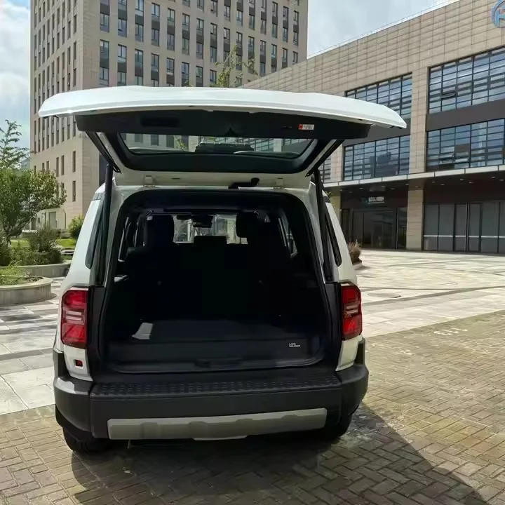 Hot sale chinese used car 2024 Prado SUV 2.4T Hybrid LED 11 Electric Metal Dark Long Range 4WD Car Left Manual ACC for Toyota
