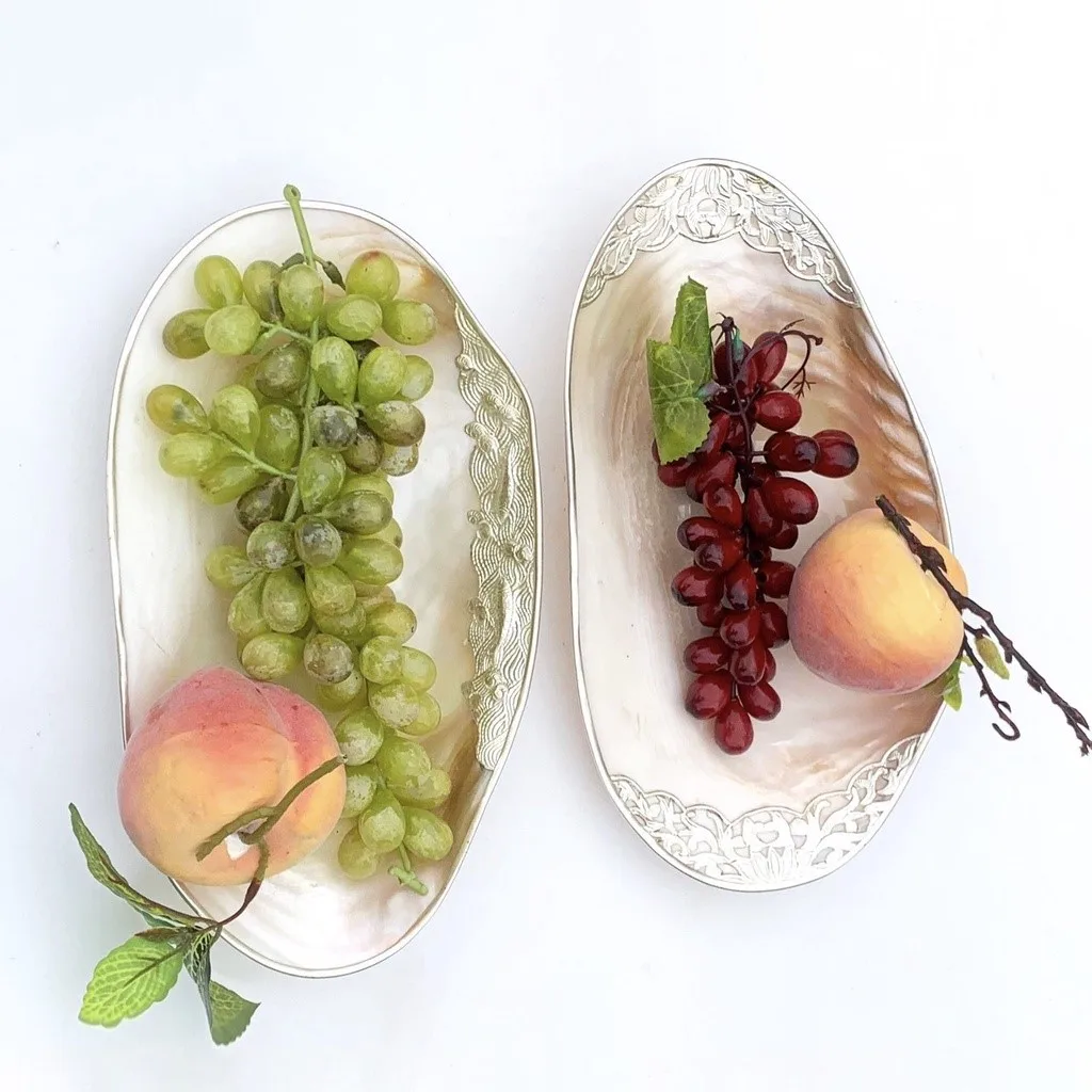 Good quality oval mother of pearl plates wholesale price MOP shell dish for decoration and gifts