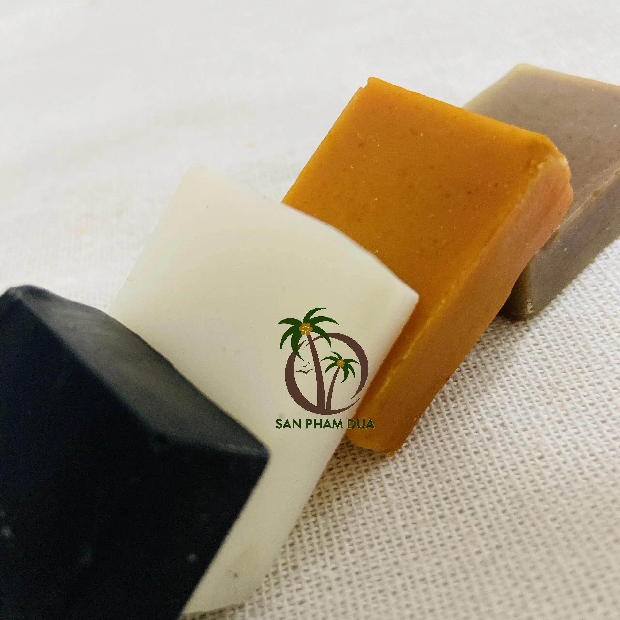 COCO-ECO BRAND GENTLY CLEANSING AND ORGANIC SOURCED/ CPIMEX 100% PURE OIL COCONUT HAND SOAP AT THE BEST PRICE  IN VIETNAM