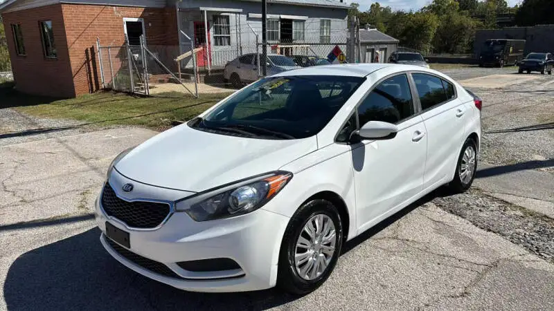 2016 Kia Forte LX 4dr Sedan 6A Bluetooth легкосплавные диски большие оптовые цены подержанные дешевые автомобили для продажи