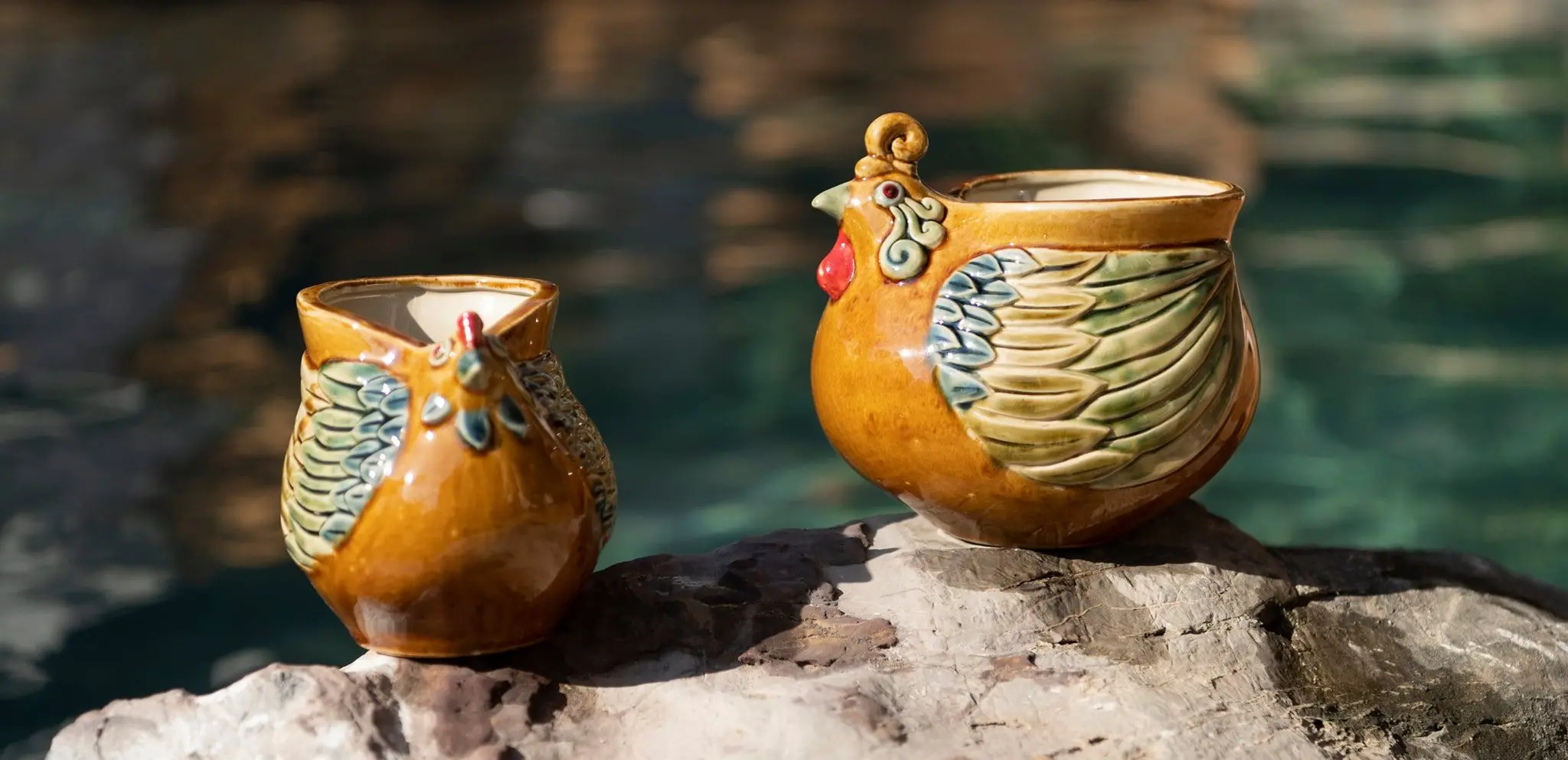 Top Product Vintage ceramic tabletop For Living Room / miniature ceramic chicken family made in Vietnam