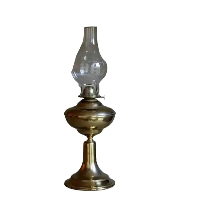 Polished Brass  Kerosene Oil Lamp In polished Finished For Outdoor Usage Or Ship Lantern In Durable Material In Effective Prices