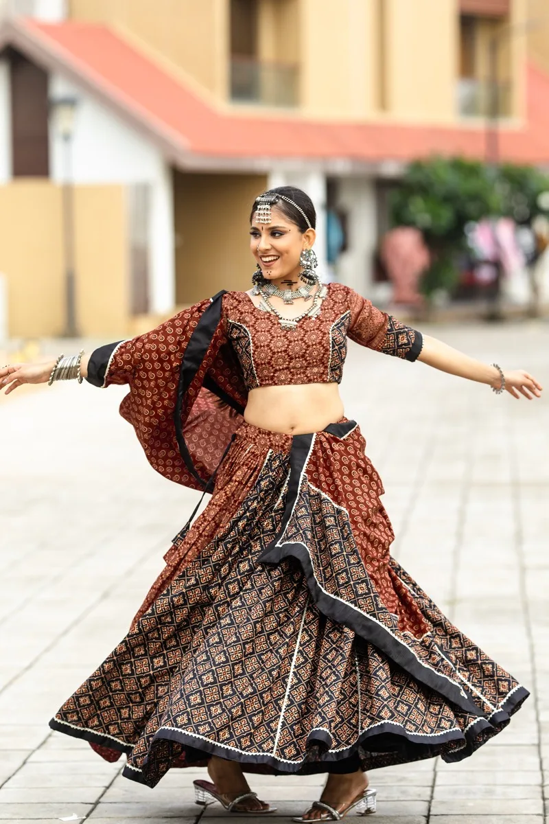 Индийское экспортное качество вечнозеленый чистый хлопок Lehenga Choli & Dupatta простой и Печатный мировой экспортер поставщик