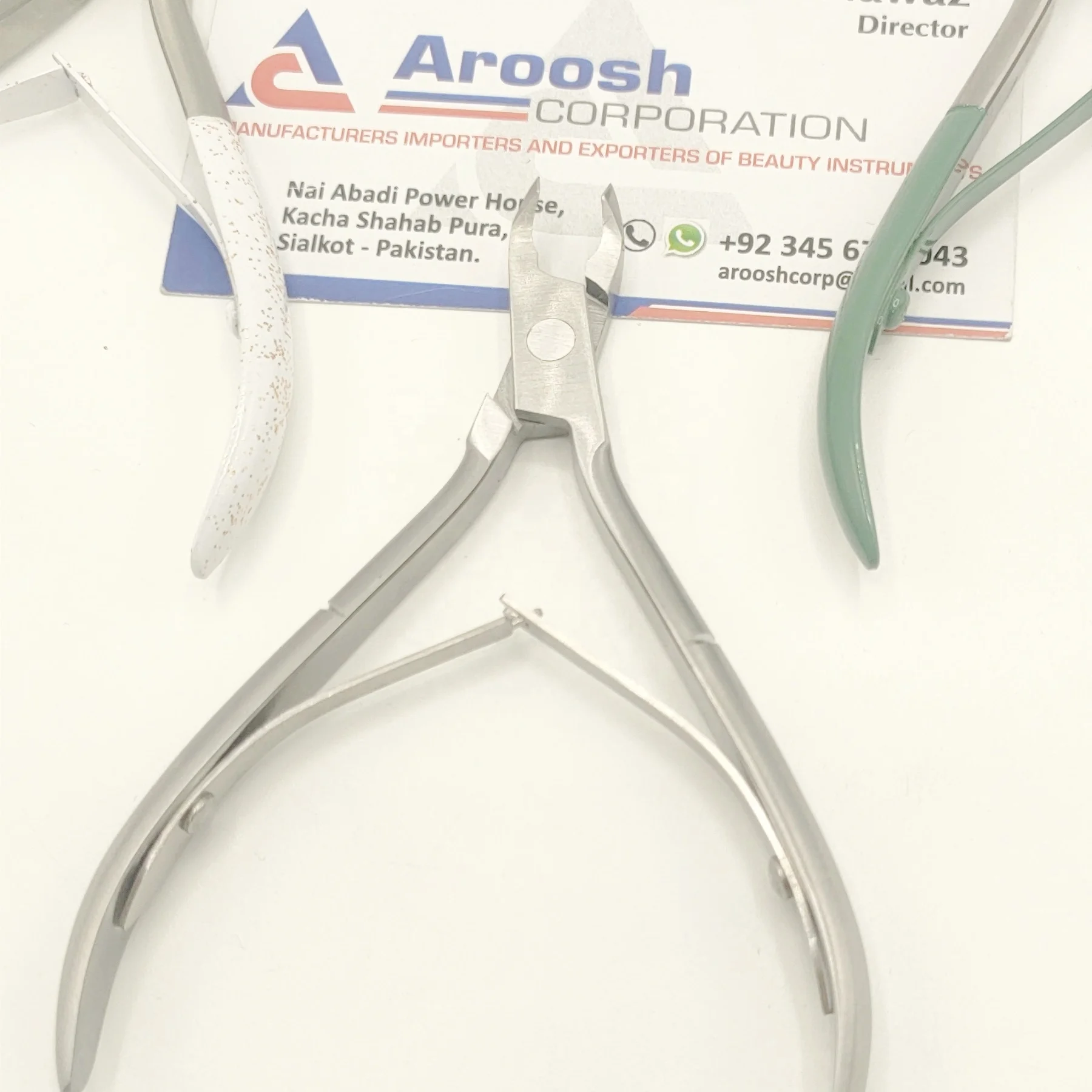 Wholesale Stainless Steel Nail Clipper High Quality Nail Cutter Cuticle Nippers 3 mm Tip