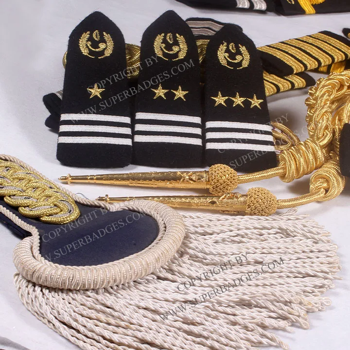 OEM Service New Wholesale Direct Fashionable Handmade Embroidered Epaulette Shoulder Boards