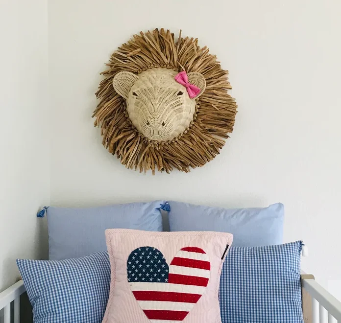 High quality Eco-friendly Weaving Wicker Lion Head Wall Hanging Luxury Decor 2023 made in Vietnam