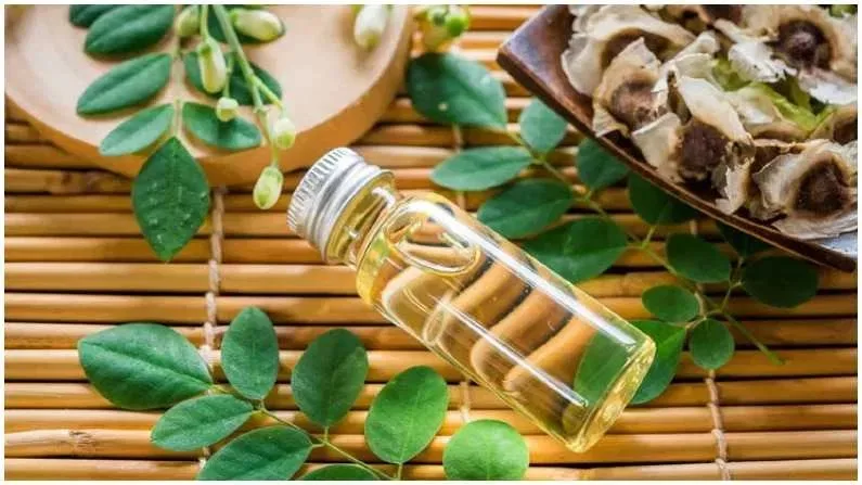 100% Pure and Natural Moringa Oil Export Bulk Quantity with Customized Size Packing Manufacturer From india