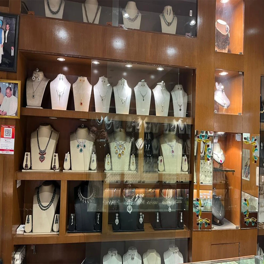 Trendy Fashionable Silver 925 Sapphire With Moissanite Diamonds Pendant Sale From Jewelry Manufacturer