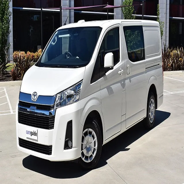 Новинка 2022 модель Toyota Van Hiace б/у