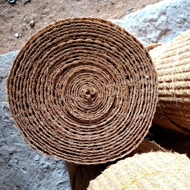 Вьетнамская Кокосовая волокнистая лента коса органический материал защищающая почву после таяния снега благоприятная среда