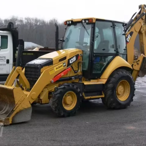 Экскаватор-погрузчик CATERPILLAR 420F
